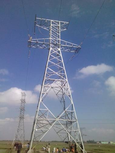 Người thợ Sông Đà 11 chinh phục tầm cao trên công trình đường dây 220kV Hủa Na - Thanh Hóa